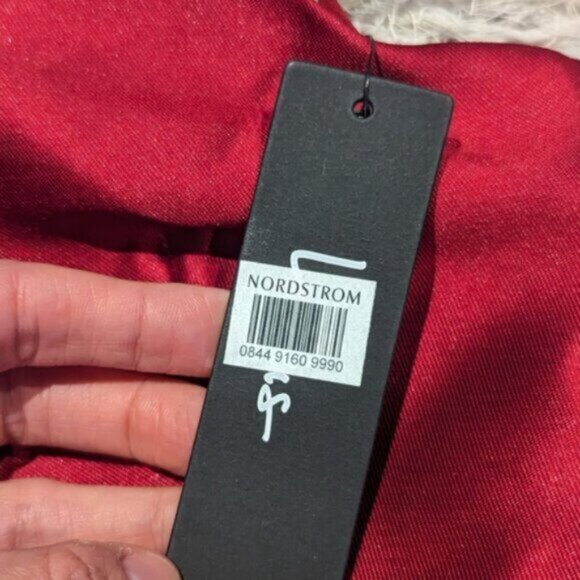 NWT Lulus red satin Glamorous Life sleeveless mini dress - Picture 9 of 9